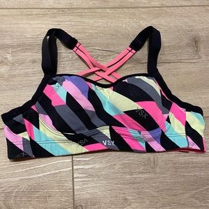 VSX Victoria’s Secret Multicolour Sports Bra, 32A